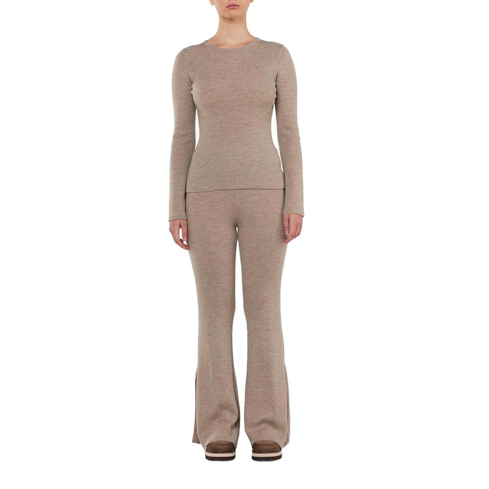 We Norwegians Women's Geilo Ribbed Pants 2025 SAND