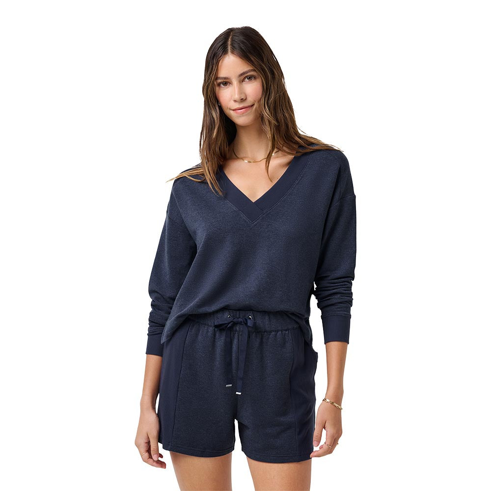 TravisMathew Women's Cloud Terry Pullover 2025 HEATHER NAVY BLAZER