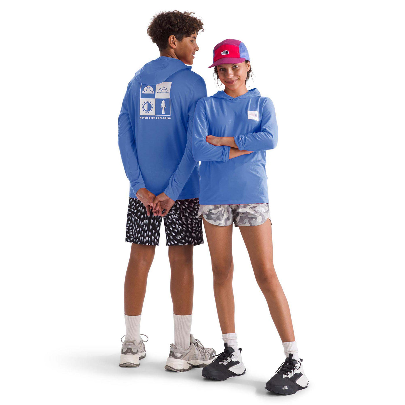 The North Face Junior's Adventure Long-Sleeve Graphic Hoodie 2025