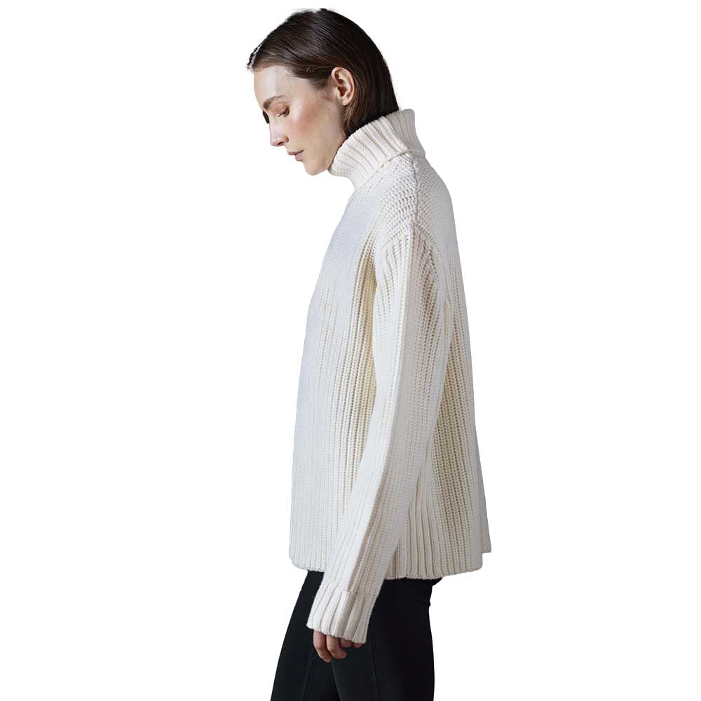 Aether Women's Sherwood Turtleneck Sweater 2026