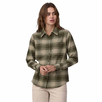 Patagonia Women's Fjord Flannel Shirt 2025 CASCADE: PINE NEEDLE GREEN