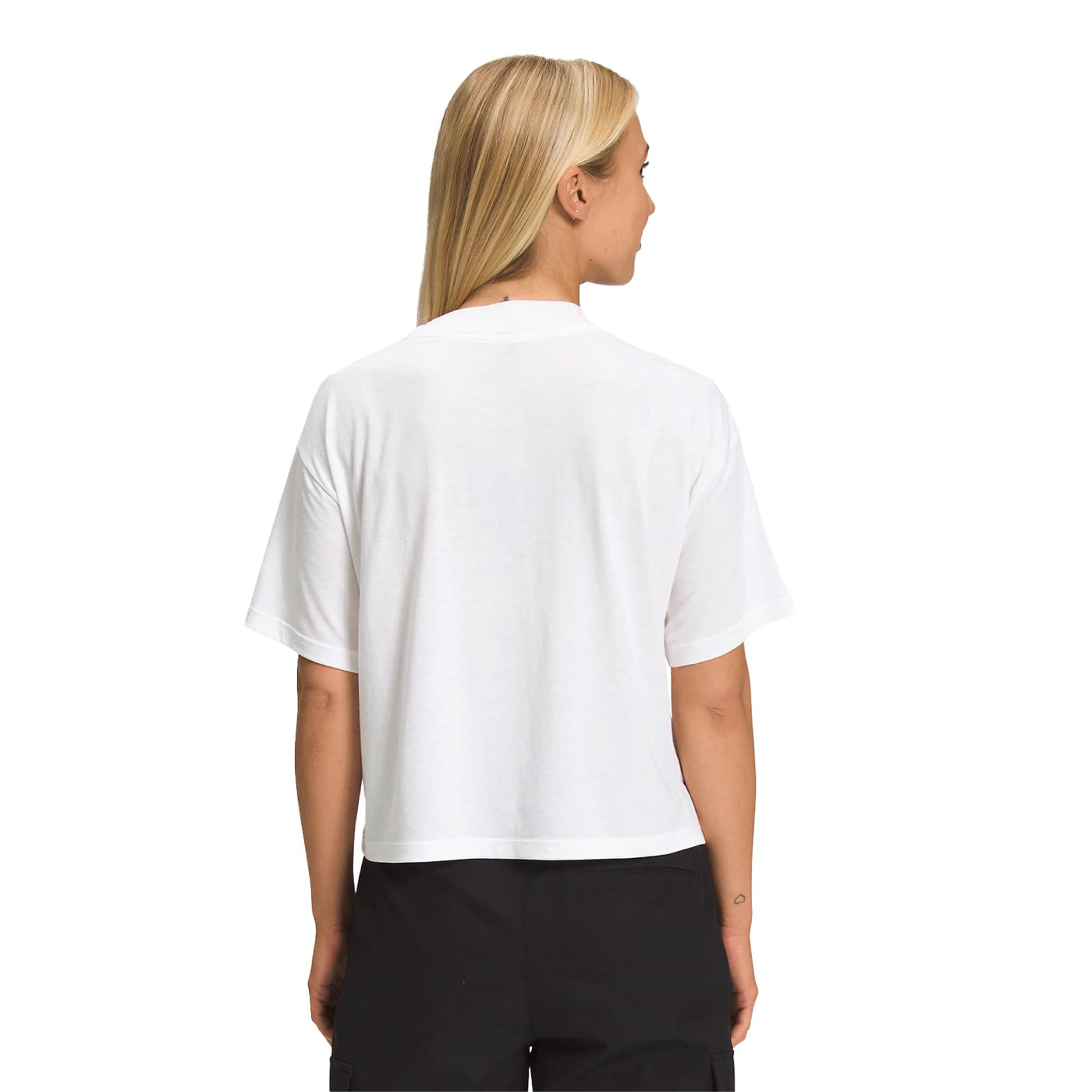 The North Face Women's Short Sleeve Half Dome Crop Tee 2023 