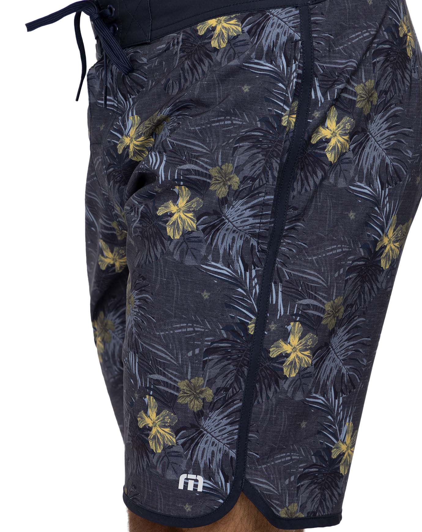 TravisMathew Men's Becan Ruins Boardshort 2023 